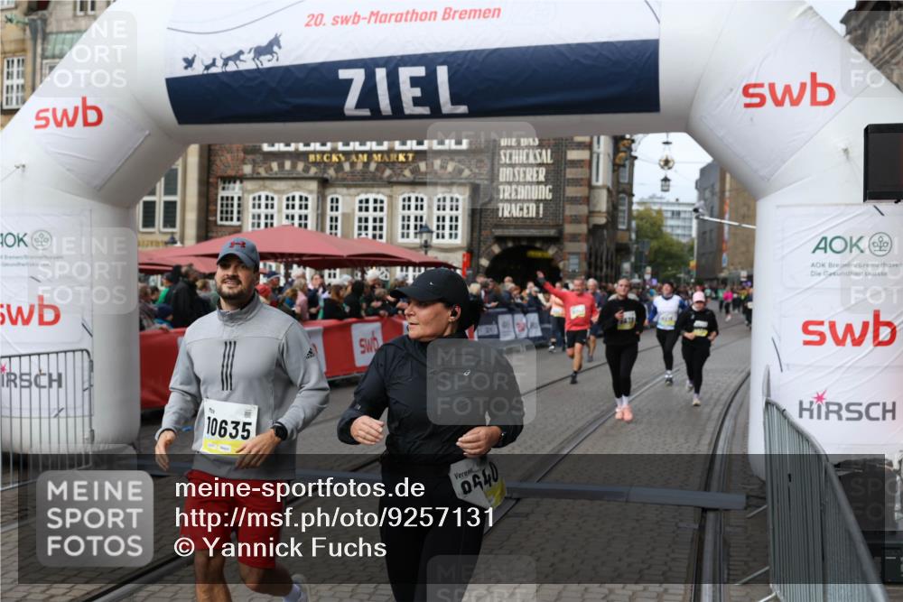 05.10.2025 - 20. swb-Marathon Bremen Yannick Fuchs http://msf.ph/oto/9257131 05.10.2025 11:16:17 Ziel 7109, 9640, 9679, 10220, 10340, 10564, 10635, 11331, 11378 meine-sportfotos.de