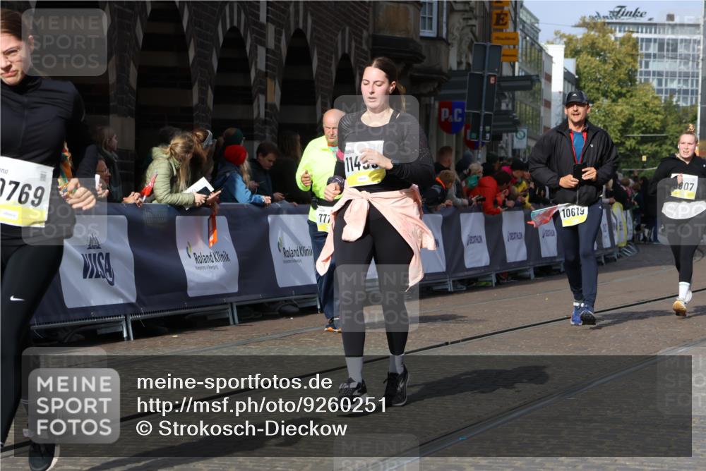 05.10.2025 - 20. swb-Marathon Bremen Strokosch-Dieckow http://msf.ph/oto/9260251 05.10.2025 11:05:47 Ziel 7777, 9423, 9907, 10197, 10529, 10619, 10769, 11455 meine-sportfotos.de