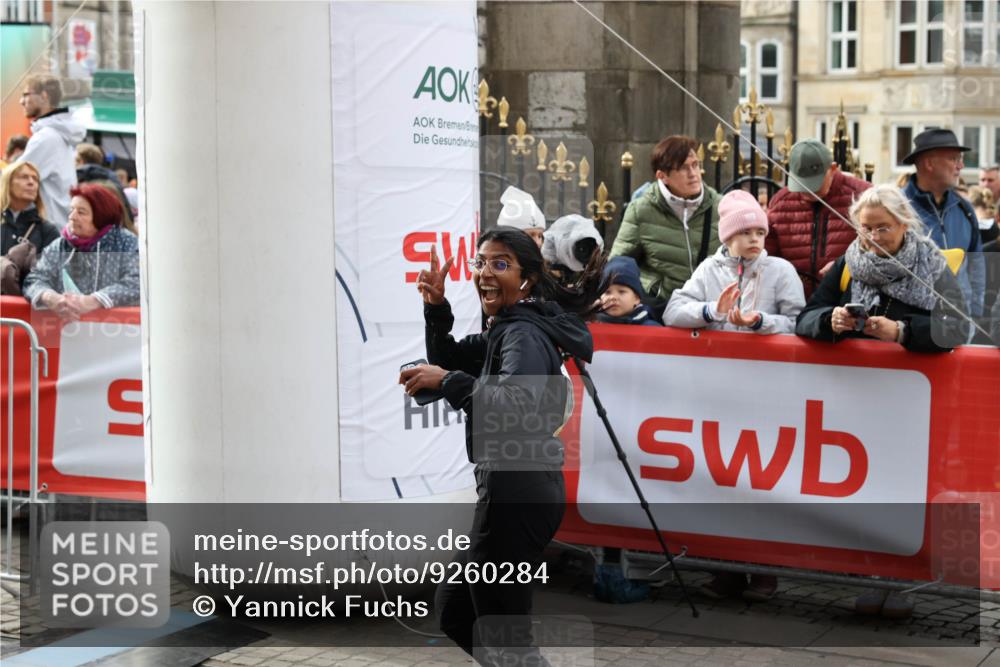 05.10.2025 - 20. swb-Marathon Bremen Yannick Fuchs http://msf.ph/oto/9260284 05.10.2025 11:19:53 Ziel 10677 meine-sportfotos.de