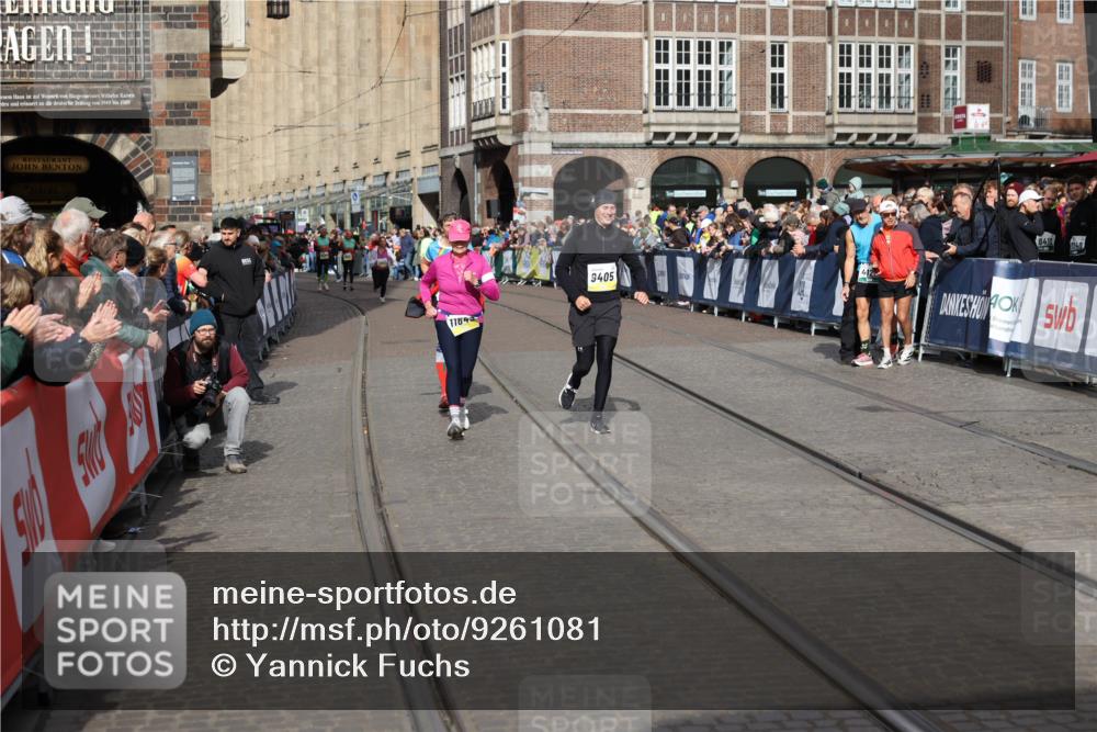 05.10.2025 - 20. swb-Marathon Bremen Yannick Fuchs http://msf.ph/oto/9261081 05.10.2025 11:20:50 Ziel 10720 meine-sportfotos.de