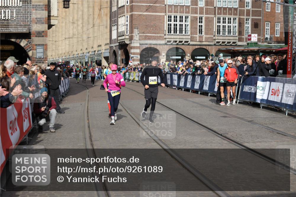 05.10.2025 - 20. swb-Marathon Bremen Yannick Fuchs http://msf.ph/oto/9261089 05.10.2025 11:20:50 Ziel 10720 meine-sportfotos.de