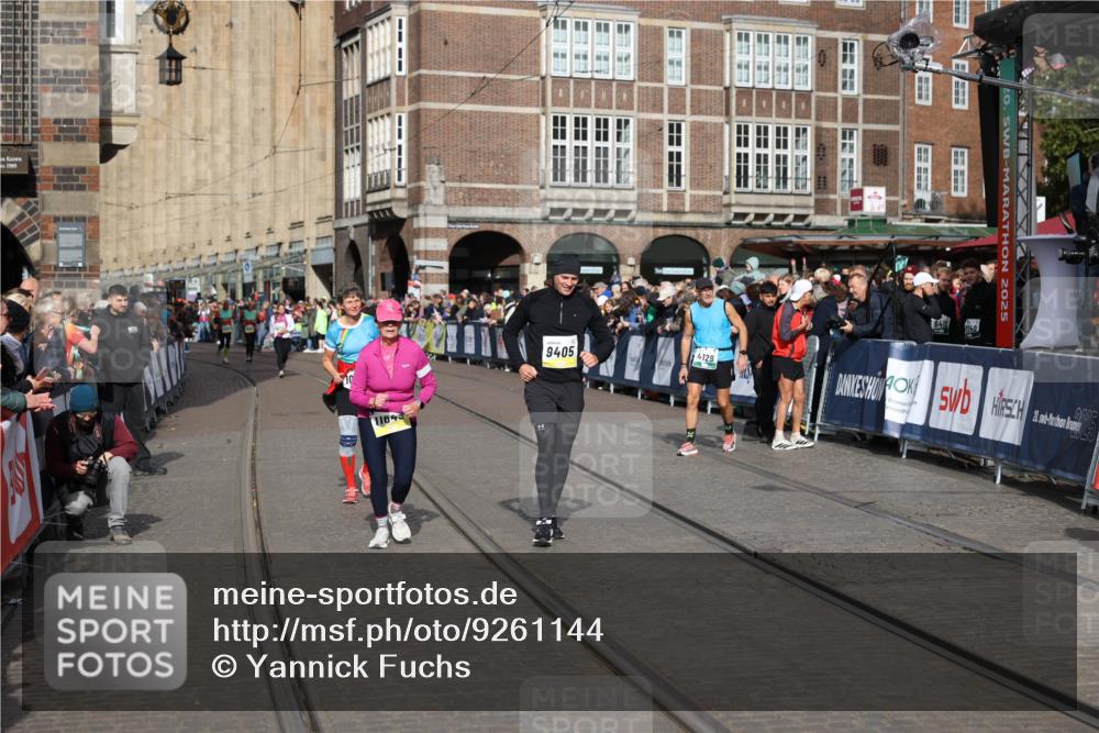 05.10.2025 - 20. swb-Marathon Bremen Yannick Fuchs http://msf.ph/oto/9261144 05.10.2025 11:20:51 Ziel 10720 meine-sportfotos.de