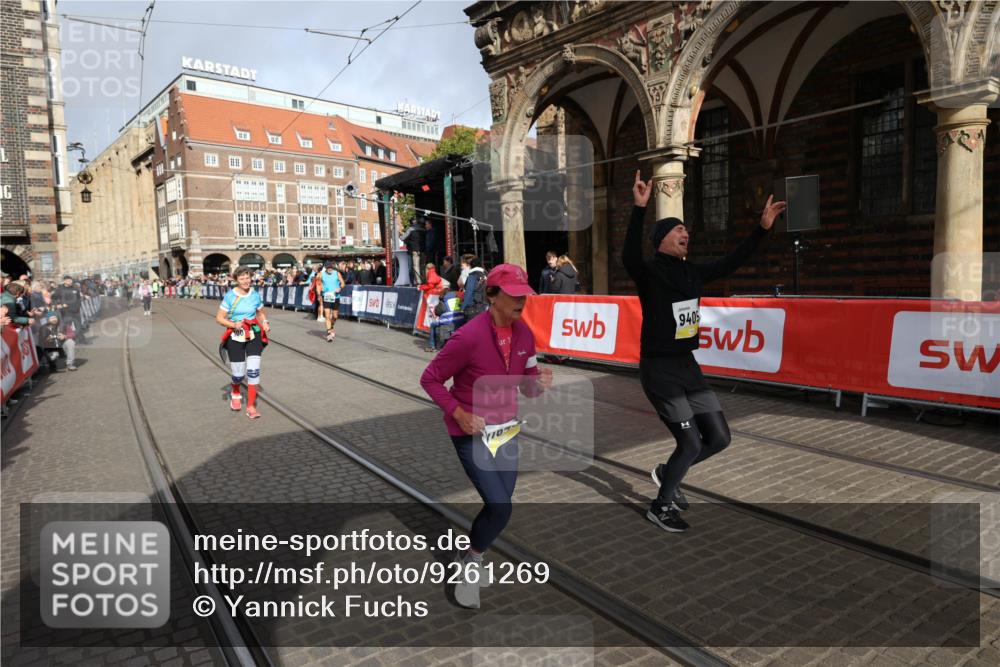 05.10.2025 - 20. swb-Marathon Bremen Yannick Fuchs http://msf.ph/oto/9261269 05.10.2025 11:20:55 Ziel 9405, 11643 meine-sportfotos.de