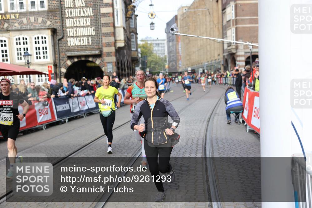05.10.2025 - 20. swb-Marathon Bremen Yannick Fuchs http://msf.ph/oto/9261293 05.10.2025 10:49:01 Ziel 7414, 9255, 9583, 9674, 10047, 10877, 11248 meine-sportfotos.de