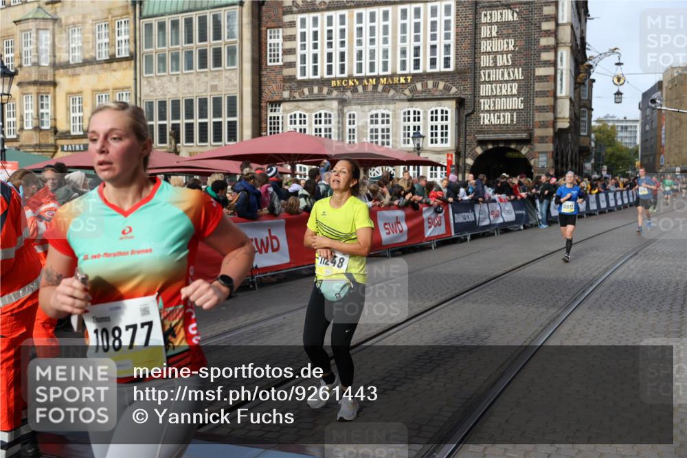 05.10.2025 - 20. swb-Marathon Bremen Yannick Fuchs http://msf.ph/oto/9261443 05.10.2025 10:49:03 Ziel 7414, 9255, 9583, 9674, 10047, 10877, 10973, 11248 meine-sportfotos.de