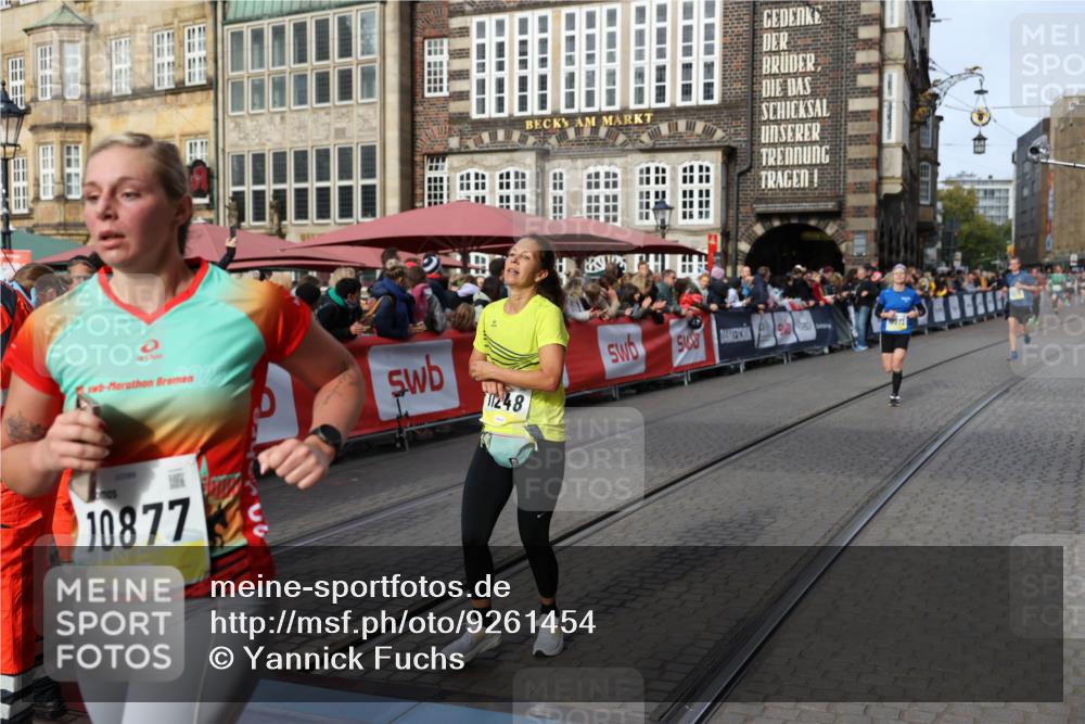 05.10.2025 - 20. swb-Marathon Bremen Yannick Fuchs http://msf.ph/oto/9261454 05.10.2025 10:49:03 Ziel 7414, 9255, 9583, 9674, 10047, 10877, 10973, 11248 meine-sportfotos.de