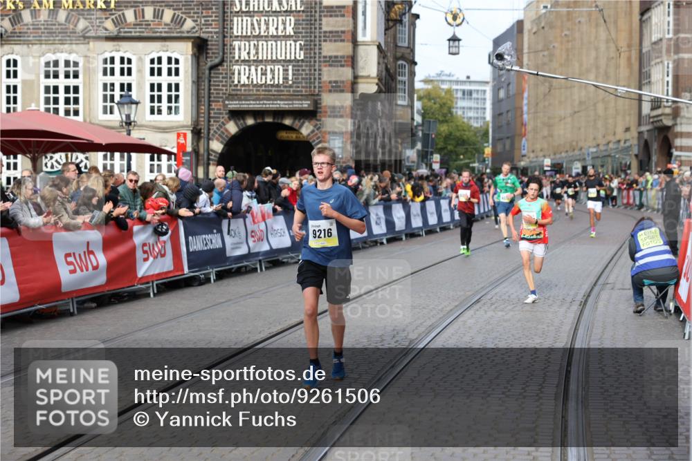 05.10.2025 - 20. swb-Marathon Bremen Yannick Fuchs http://msf.ph/oto/9261506 05.10.2025 10:49:06 Ziel 9216, 9255, 9583, 10047, 10733, 10877, 10973, 11248 meine-sportfotos.de