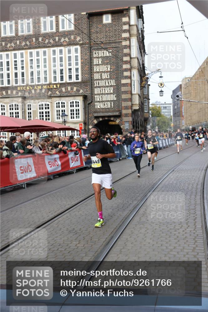 05.10.2025 - 20. swb-Marathon Bremen Yannick Fuchs http://msf.ph/oto/9261766 05.10.2025 10:49:13 Ziel 7202, 9014, 9216, 9317, 9556, 10449, 10733, 11695 meine-sportfotos.de