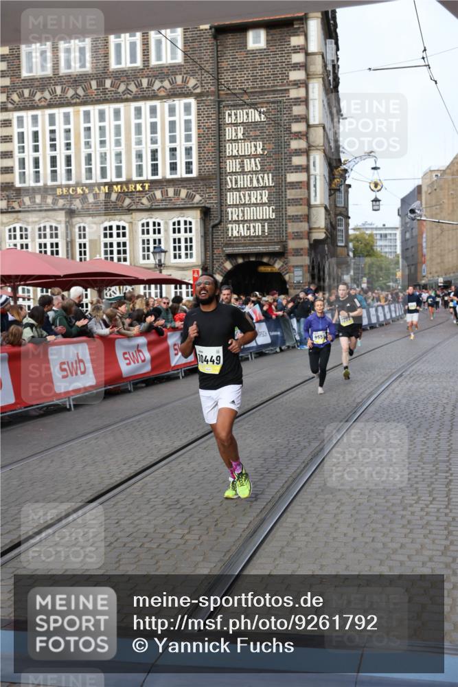 05.10.2025 - 20. swb-Marathon Bremen Yannick Fuchs http://msf.ph/oto/9261792 05.10.2025 10:49:13 Ziel 7202, 9014, 9216, 9317, 9556, 10449, 10733, 11695 meine-sportfotos.de