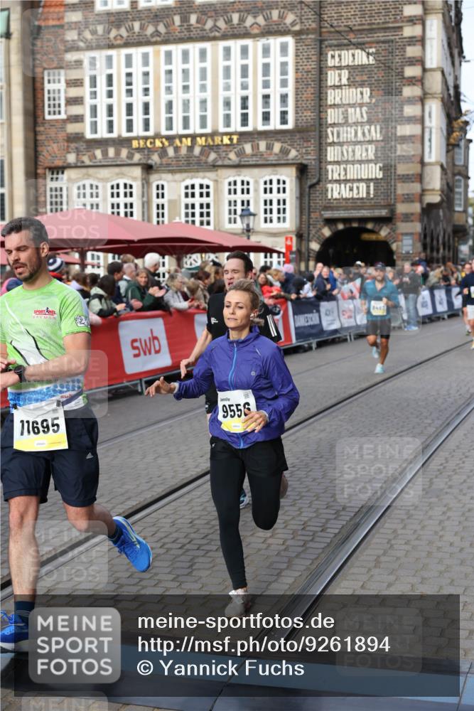 05.10.2025 - 20. swb-Marathon Bremen Yannick Fuchs http://msf.ph/oto/9261894 05.10.2025 10:49:15 Ziel 7202, 9014, 9216, 9317, 9457, 9556, 10016, 10449, 10733, 11673, 11695 meine-sportfotos.de