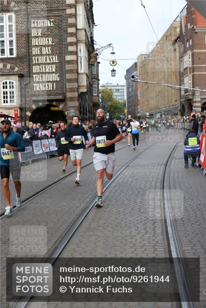 05.10.2025 - 20. swb-Marathon Bremen Yannick Fuchs http://msf.ph/oto/9261944 05.10.2025 10:49:16 Ziel 7202, 9014, 9317, 9457, 9556, 10016, 10221, 10449, 10733, 11673, 11695 meine-sportfotos.de