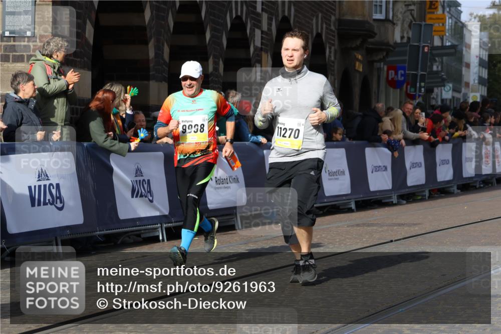 05.10.2025 - 20. swb-Marathon Bremen Strokosch-Dieckow http://msf.ph/oto/9261963 05.10.2025 11:06:30 Ziel 9178, 9764, 9998, 10699, 10732, 10912, 11143, 11195, 11270, 11324, 11365, 11706 meine-sportfotos.de