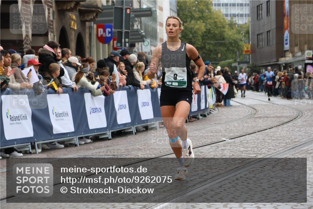 05.10.2025 - 20. swb-Marathon Bremen Strokosch-Dieckow http://msf.ph/oto/9262075 05.10.2025 12:57:53 Ziel 9, 6903 meine-sportfotos.de