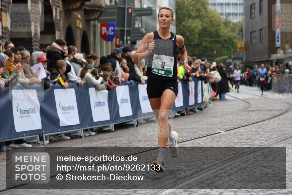 05.10.2025 - 20. swb-Marathon Bremen Strokosch-Dieckow http://msf.ph/oto/9262133 05.10.2025 12:57:54 Ziel 9, 6903 meine-sportfotos.de
