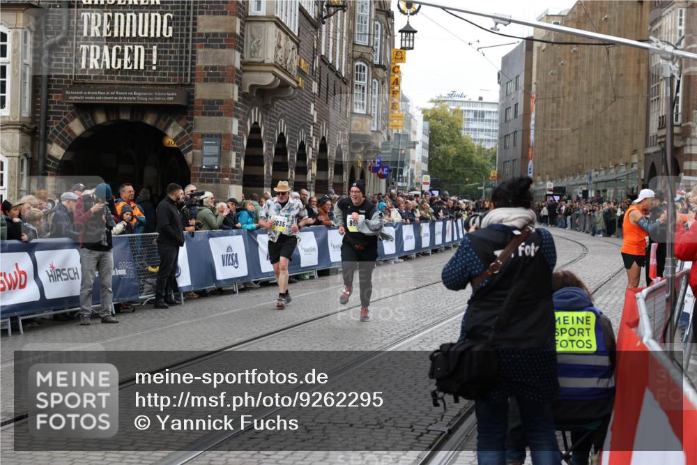 05.10.2025 - 20. swb-Marathon Bremen Yannick Fuchs http://msf.ph/oto/9262295 05.10.2025 11:22:31 Ziel 10700 meine-sportfotos.de
