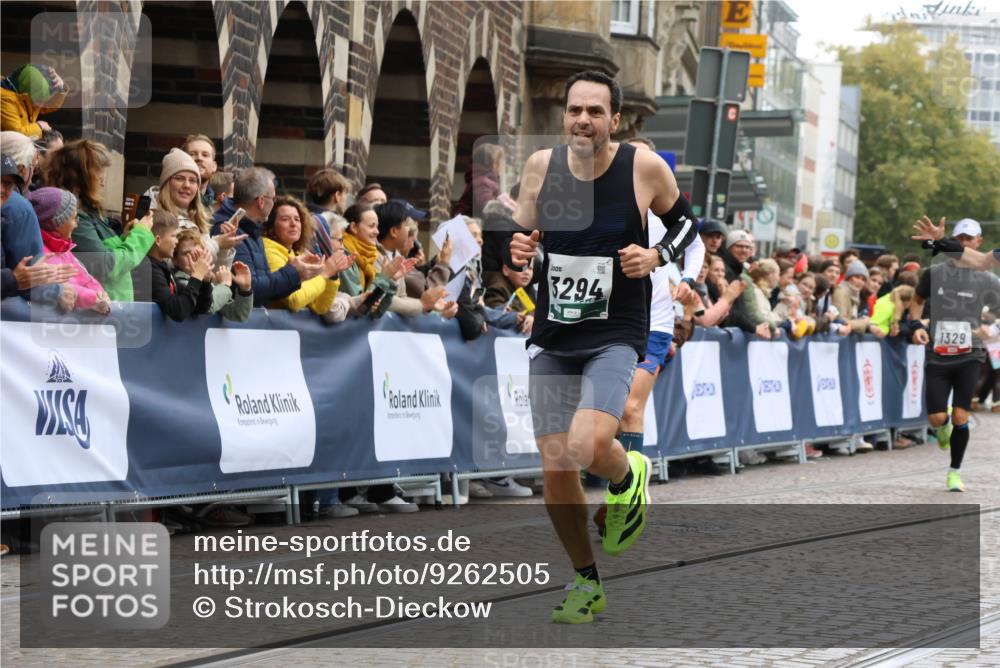 05.10.2025 - 20. swb-Marathon Bremen Strokosch-Dieckow http://msf.ph/oto/9262505 05.10.2025 12:58:13 Ziel 383, 1329, 1520, 3294 meine-sportfotos.de
