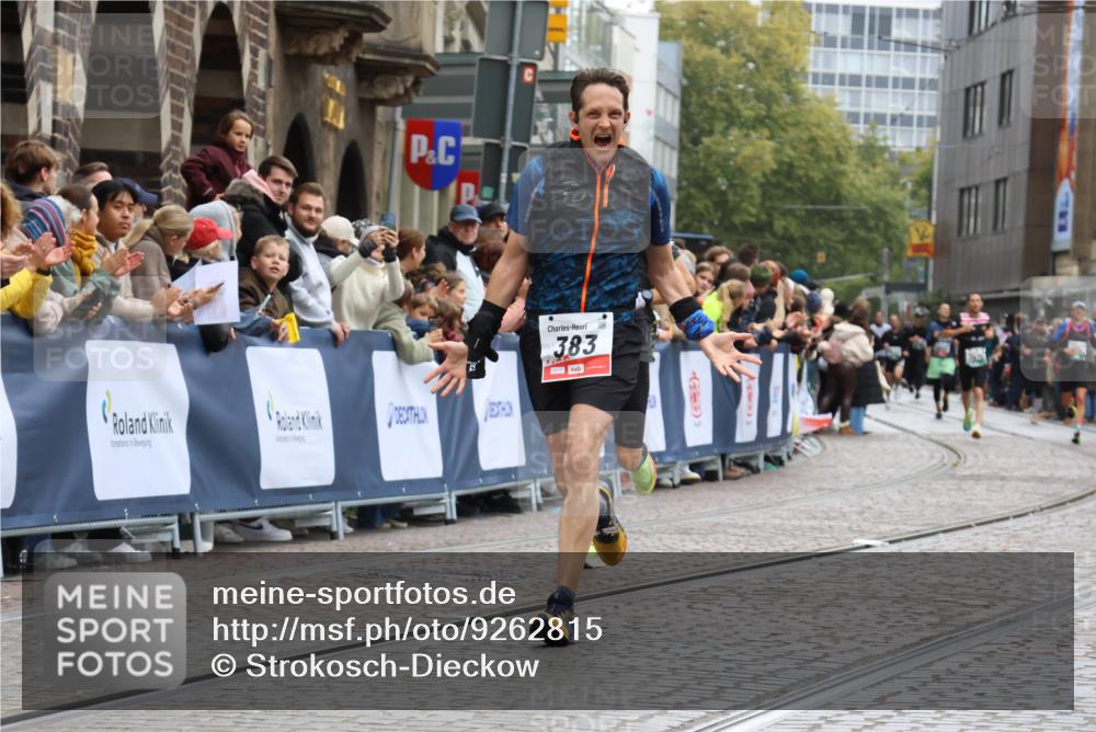 05.10.2025 - 20. swb-Marathon Bremen Strokosch-Dieckow http://msf.ph/oto/9262815 05.10.2025 12:58:15 Ziel 383, 1329, 1520, 3294 meine-sportfotos.de