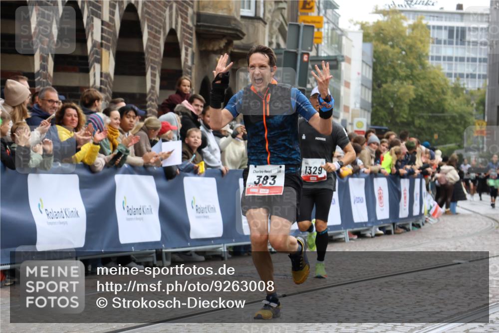 05.10.2025 - 20. swb-Marathon Bremen Strokosch-Dieckow http://msf.ph/oto/9263008 05.10.2025 12:58:15 Ziel 383, 1329, 1520, 3294 meine-sportfotos.de