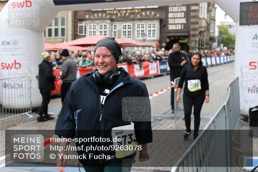 05.10.2025 - 20. swb-Marathon Bremen Yannick Fuchs http://msf.ph/oto/9263078 05.10.2025 11:24:29 Ziel 9733, 11190 meine-sportfotos.de