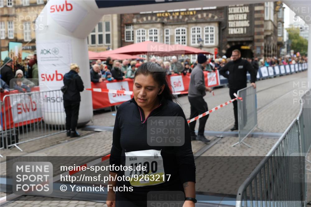 05.10.2025 - 20. swb-Marathon Bremen Yannick Fuchs http://msf.ph/oto/9263217 05.10.2025 11:24:33 Ziel 11190 meine-sportfotos.de