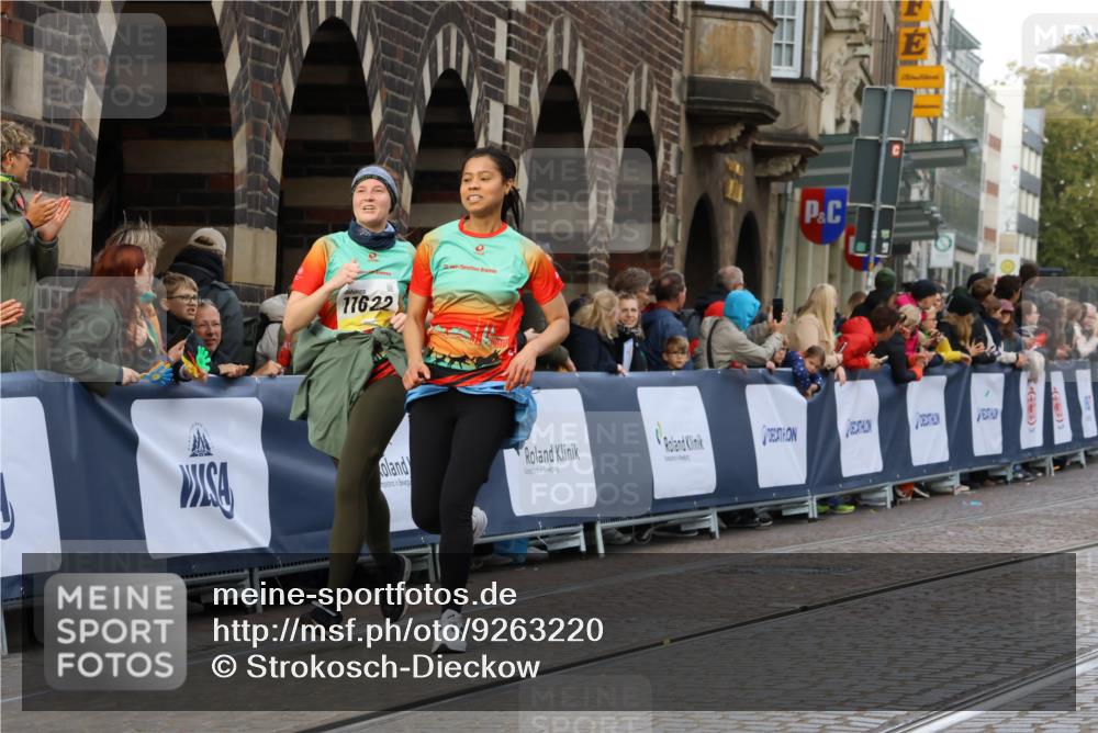 05.10.2025 - 20. swb-Marathon Bremen Strokosch-Dieckow http://msf.ph/oto/9263220 05.10.2025 11:06:56 Ziel 8574, 9901, 9942, 9976, 10396, 11131, 11622, 11709 meine-sportfotos.de