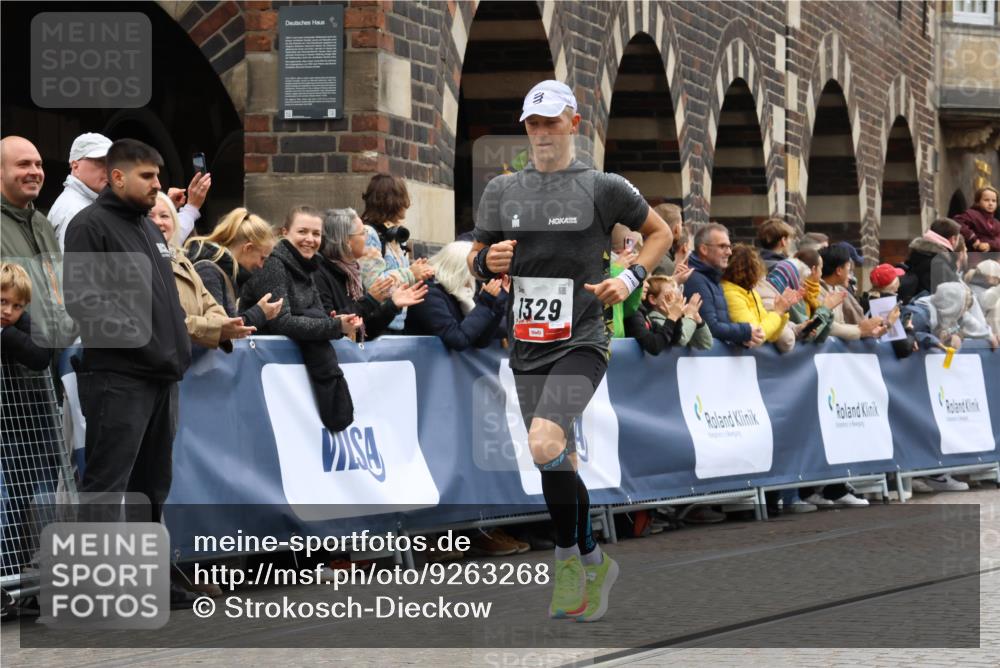 05.10.2025 - 20. swb-Marathon Bremen Strokosch-Dieckow http://msf.ph/oto/9263268 05.10.2025 12:58:18 Ziel 383, 1329, 5741, 7472 meine-sportfotos.de