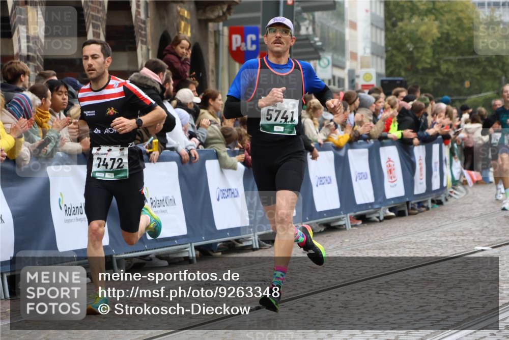 05.10.2025 - 20. swb-Marathon Bremen Strokosch-Dieckow http://msf.ph/oto/9263348 05.10.2025 12:58:25 Ziel 1392, 5741, 7269, 7405, 7472, 7816 meine-sportfotos.de