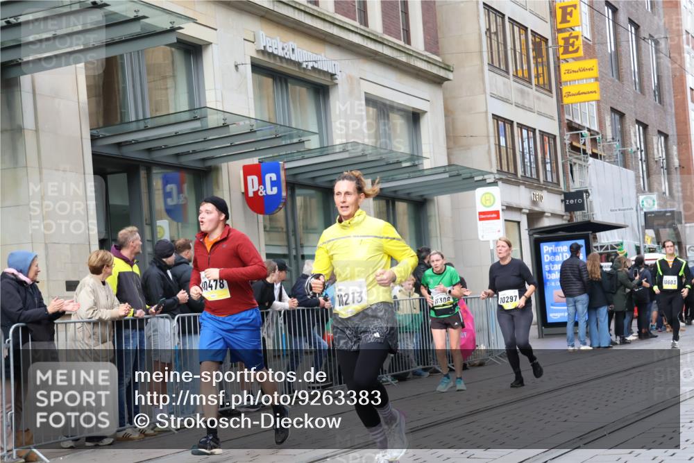 05.10.2025 - 20. swb-Marathon Bremen Strokosch-Dieckow http://msf.ph/oto/9263383 05.10.2025 11:03:22 Ziel 7199, 7788, 9241, 9315, 9379, 9486, 9498, 9571, 9850, 9940, 10106, 10213, 10238, 10297, 10478, 10603, 10604, 10711, 10713, 11039, 11272, 11306, 11522, 11589, 7199, 7788, 9241, 9315, 9379, 9486, 9498, 9571, 9850, 9940, 10106, 10213, 10238, 10297, 10478, 10603, 10604, 10711, 10713, 11039, 11272, 11306, 11522, 11589 meine-sportfotos.de