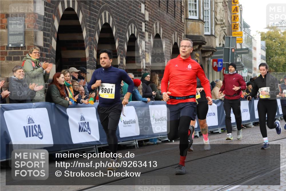 05.10.2025 - 20. swb-Marathon Bremen Strokosch-Dieckow http://msf.ph/oto/9263413 05.10.2025 11:07:01 Ziel 9491, 9890, 9901, 10193, 10396, 10788, 10991, 11131, 11622, 11709 meine-sportfotos.de