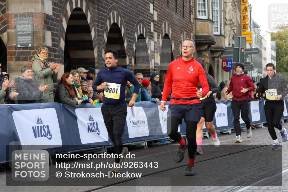 05.10.2025 - 20. swb-Marathon Bremen Strokosch-Dieckow http://msf.ph/oto/9263443 05.10.2025 11:07:01 Ziel 9491, 9890, 9901, 10193, 10396, 10788, 10991, 11131, 11622, 11709 meine-sportfotos.de