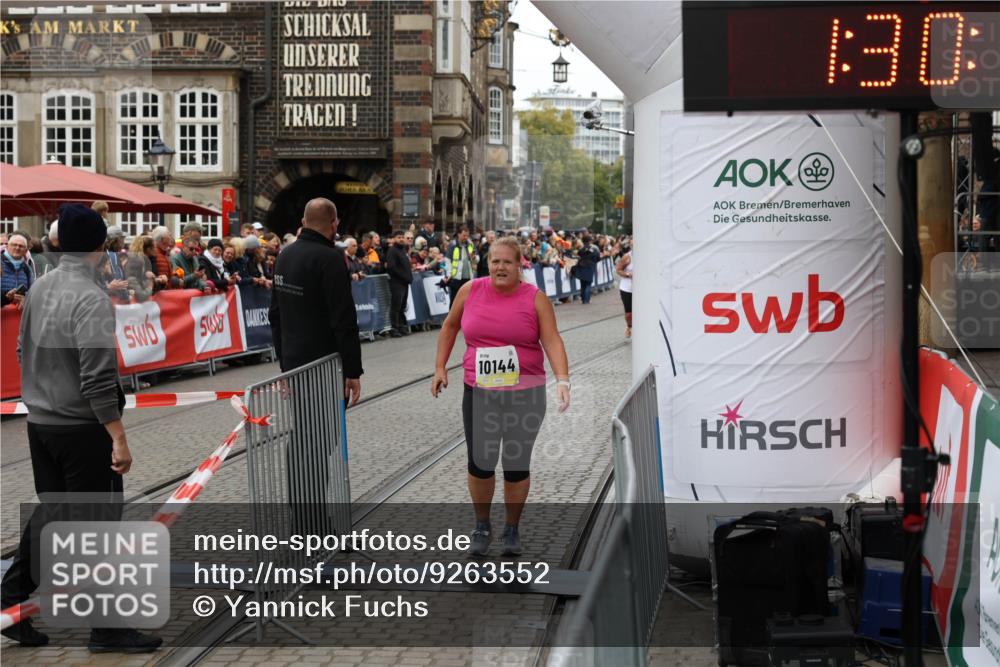 05.10.2025 - 20. swb-Marathon Bremen Yannick Fuchs http://msf.ph/oto/9263552 05.10.2025 11:26:11 Ziel 10144 meine-sportfotos.de