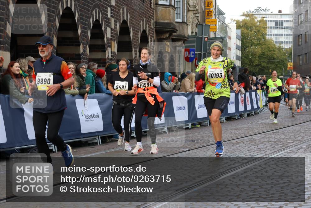 05.10.2025 - 20. swb-Marathon Bremen Strokosch-Dieckow http://msf.ph/oto/9263715 05.10.2025 11:07:06 Ziel 9265, 9491, 9702, 9877, 9890, 9901, 10193, 10371, 10788, 10991, 11709 meine-sportfotos.de