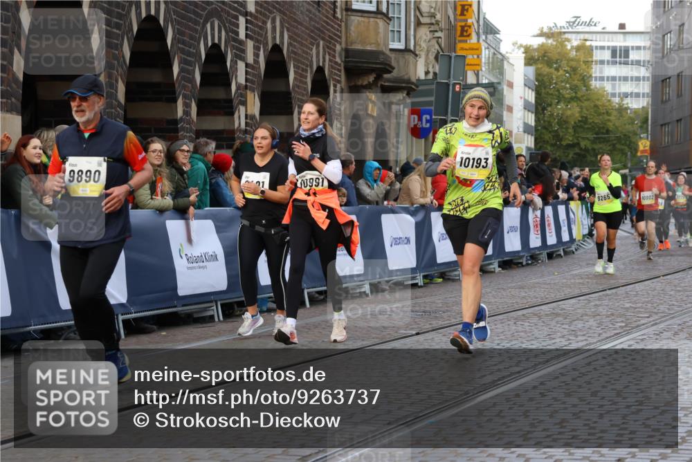 05.10.2025 - 20. swb-Marathon Bremen Strokosch-Dieckow http://msf.ph/oto/9263737 05.10.2025 11:07:06 Ziel 9265, 9491, 9702, 9877, 9890, 9901, 10193, 10371, 10788, 10991, 11709 meine-sportfotos.de