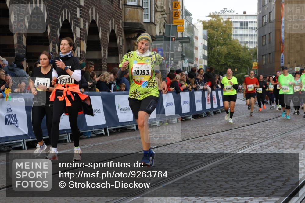 05.10.2025 - 20. swb-Marathon Bremen Strokosch-Dieckow http://msf.ph/oto/9263764 05.10.2025 11:07:07 Ziel 9265, 9491, 9702, 9877, 9890, 10193, 10371, 10788, 10902, 10991, 11709 meine-sportfotos.de