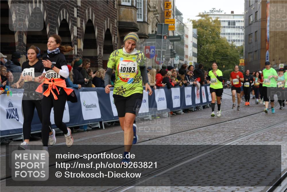 05.10.2025 - 20. swb-Marathon Bremen Strokosch-Dieckow http://msf.ph/oto/9263821 05.10.2025 11:07:07 Ziel 9265, 9491, 9702, 9877, 9890, 10193, 10371, 10788, 10902, 10991, 11709 meine-sportfotos.de