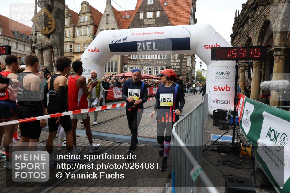 05.10.2025 - 20. swb-Marathon Bremen Yannick Fuchs http://msf.ph/oto/9264081 05.10.2025 11:30:05 Ziel 10300, 11572 meine-sportfotos.de