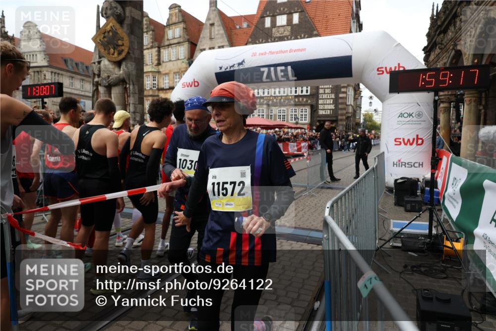 05.10.2025 - 20. swb-Marathon Bremen Yannick Fuchs http://msf.ph/oto/9264122 05.10.2025 11:30:06 Ziel 10300, 11572 meine-sportfotos.de