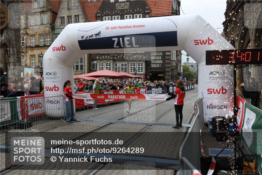 05.10.2025 - 20. swb-Marathon Bremen Yannick Fuchs http://msf.ph/oto/9264289 05.10.2025 12:04:42 Ziel 11703 meine-sportfotos.de