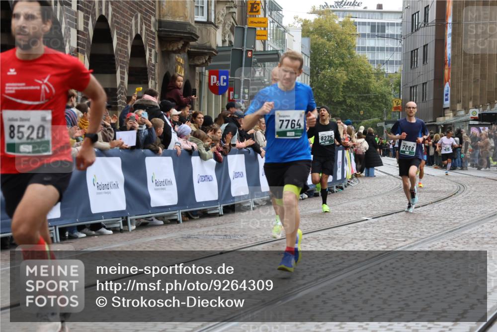 05.10.2025 - 20. swb-Marathon Bremen Strokosch-Dieckow http://msf.ph/oto/9264309 05.10.2025 12:58:48 Ziel 3580, 5495, 5815, 7668, 7764, 8275, 8520, 8593 meine-sportfotos.de