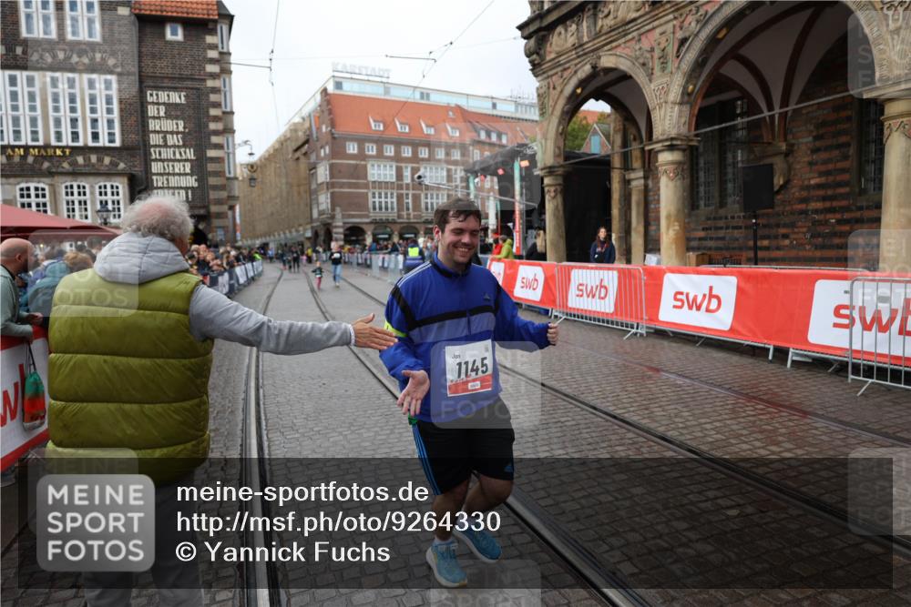 05.10.2025 - 20. swb-Marathon Bremen Yannick Fuchs http://msf.ph/oto/9264330 05.10.2025 15:25:03 Ziel 1145 meine-sportfotos.de