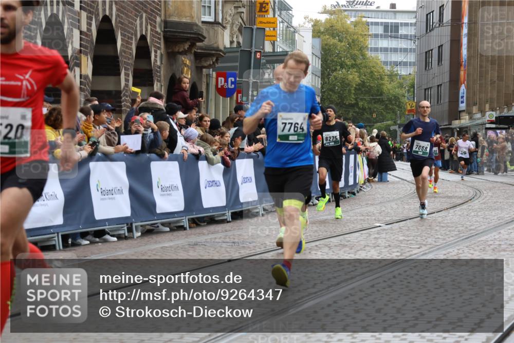 05.10.2025 - 20. swb-Marathon Bremen Strokosch-Dieckow http://msf.ph/oto/9264347 05.10.2025 12:58:48 Ziel 3580, 5495, 5815, 7668, 7764, 8275, 8520, 8593 meine-sportfotos.de