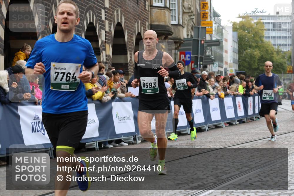05.10.2025 - 20. swb-Marathon Bremen Strokosch-Dieckow http://msf.ph/oto/9264410 05.10.2025 12:58:49 Ziel 3580, 5470, 5495, 7668, 7764, 8275, 8593 meine-sportfotos.de