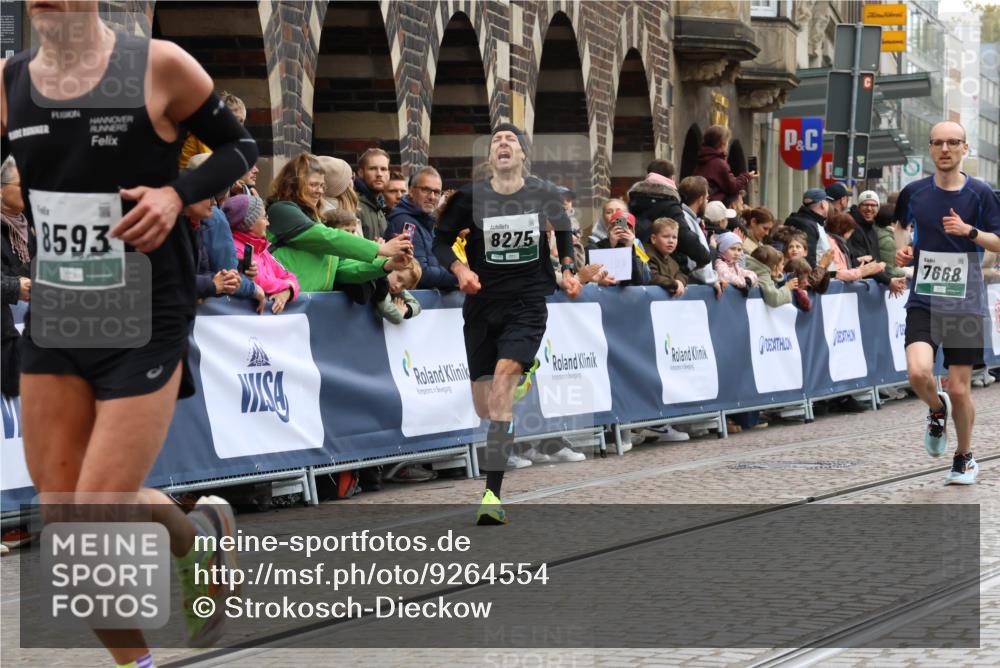 05.10.2025 - 20. swb-Marathon Bremen Strokosch-Dieckow http://msf.ph/oto/9264554 05.10.2025 12:58:50 Ziel 3580, 5470, 5495, 7668, 7764, 8275, 8593 meine-sportfotos.de