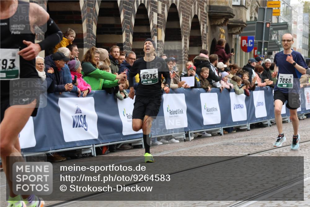 05.10.2025 - 20. swb-Marathon Bremen Strokosch-Dieckow http://msf.ph/oto/9264583 05.10.2025 12:58:50 Ziel 3580, 5470, 5495, 7668, 7764, 8275, 8593 meine-sportfotos.de