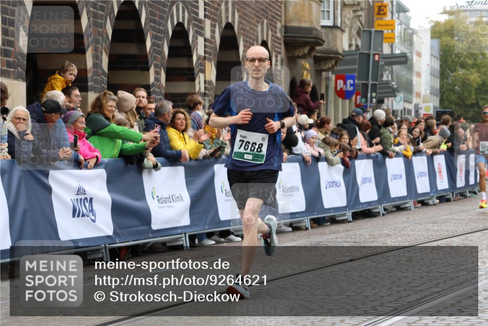 05.10.2025 - 20. swb-Marathon Bremen Strokosch-Dieckow http://msf.ph/oto/9264621 05.10.2025 12:58:52 Ziel 3435, 3580, 5470, 5495, 7668, 8275 meine-sportfotos.de