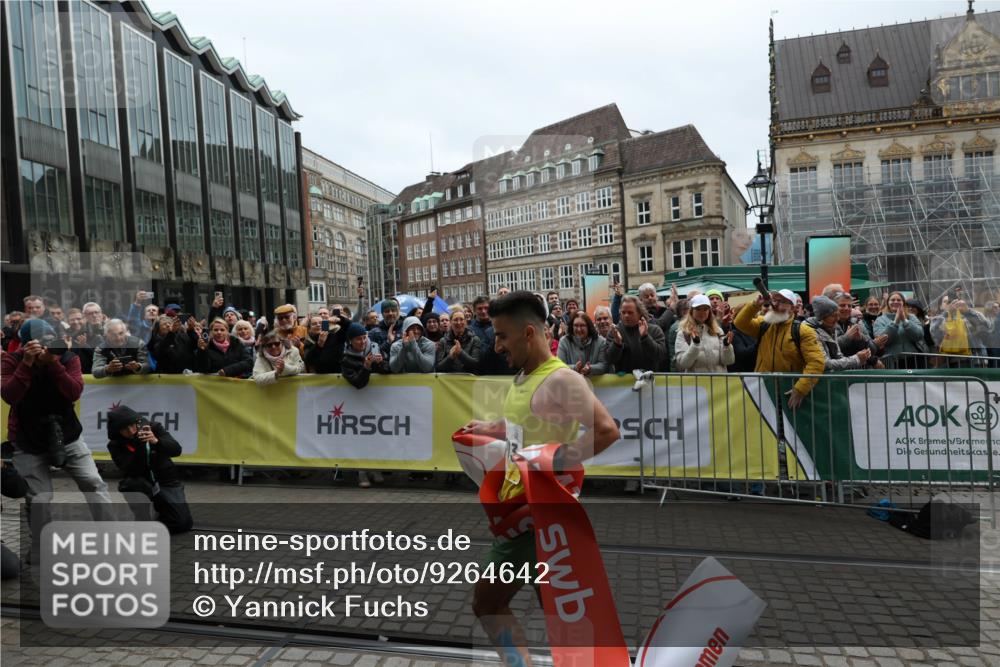 05.10.2025 - 20. swb-Marathon Bremen Yannick Fuchs http://msf.ph/oto/9264642 05.10.2025 12:04:45 Ziel 11703 meine-sportfotos.de