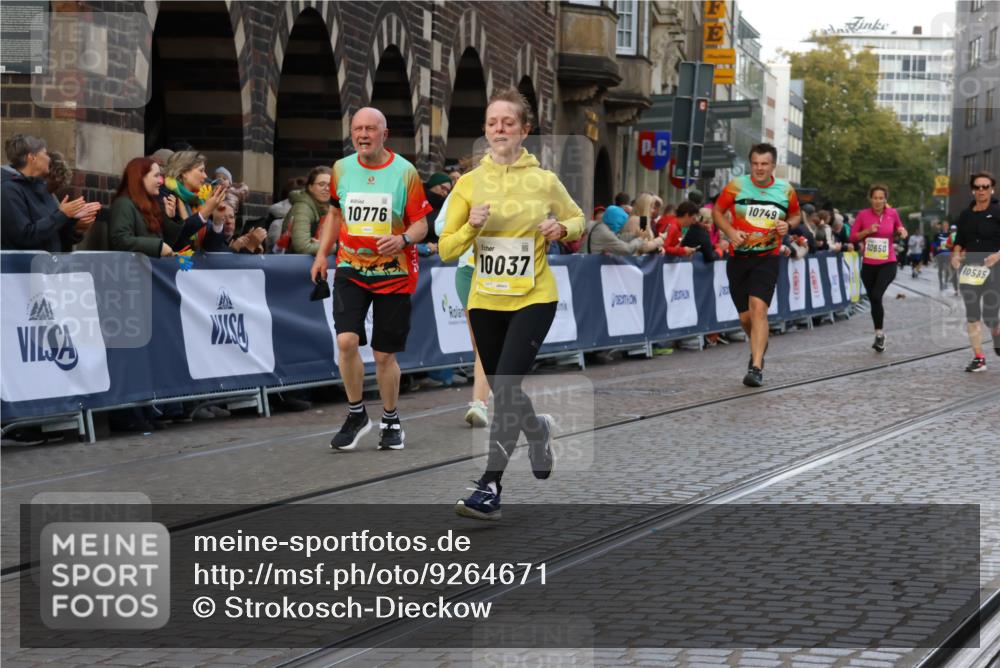 05.10.2025 - 20. swb-Marathon Bremen Strokosch-Dieckow http://msf.ph/oto/9264671 05.10.2025 11:07:31 Ziel 9306, 9780, 10037, 10223, 10585, 10650, 10749, 10776, 10854, 11159, 11262, 11384, 11529, 11584 meine-sportfotos.de