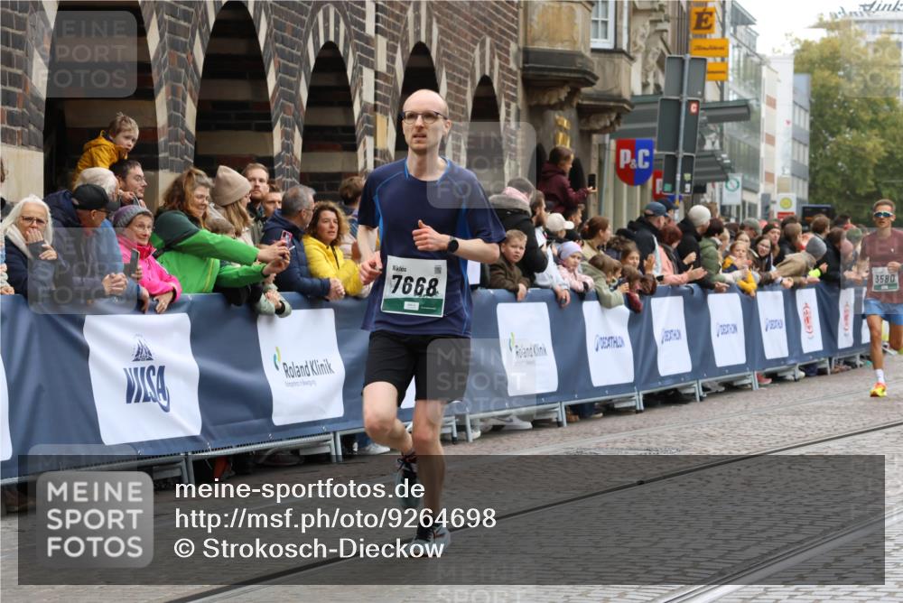 05.10.2025 - 20. swb-Marathon Bremen Strokosch-Dieckow http://msf.ph/oto/9264698 05.10.2025 12:58:52 Ziel 3435, 3580, 5470, 5495, 7668, 8275 meine-sportfotos.de