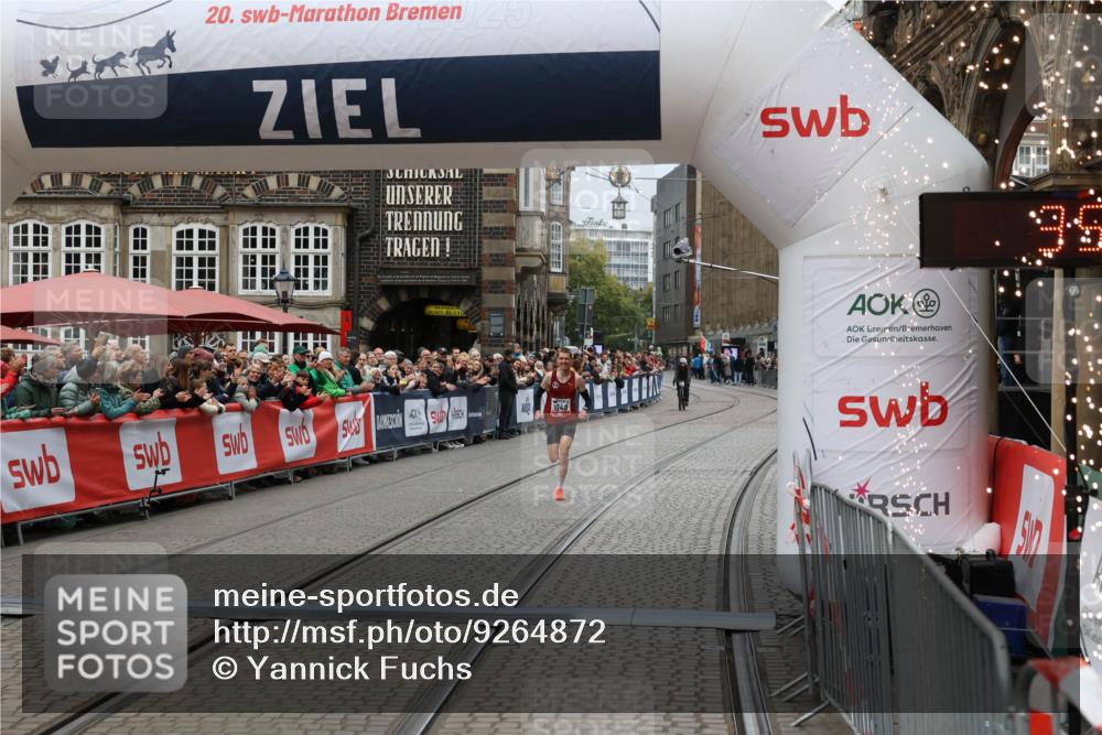 05.10.2025 - 20. swb-Marathon Bremen Yannick Fuchs http://msf.ph/oto/9264872 05.10.2025 12:06:32 Ziel 1040 meine-sportfotos.de
