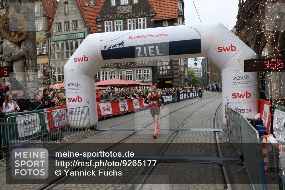 05.10.2025 - 20. swb-Marathon Bremen Yannick Fuchs http://msf.ph/oto/9265177 05.10.2025 12:06:35 Ziel 1040 meine-sportfotos.de